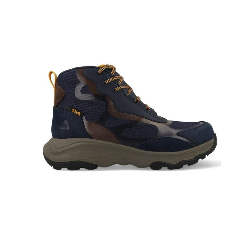 Men’s size 12 Teva waterproof, hiking boots